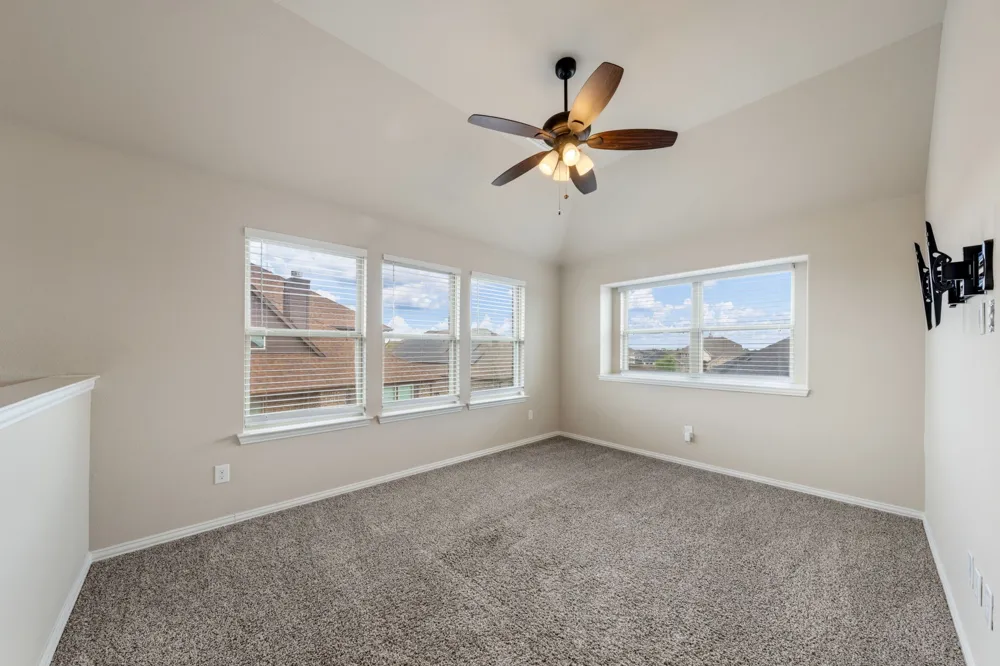 129 Sundance Circle Waxahachie, TX 75165