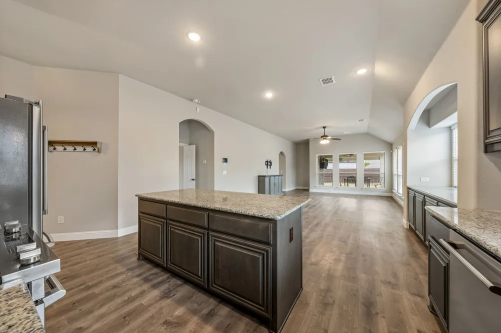 129 Sundance Circle Waxahachie, TX 75165