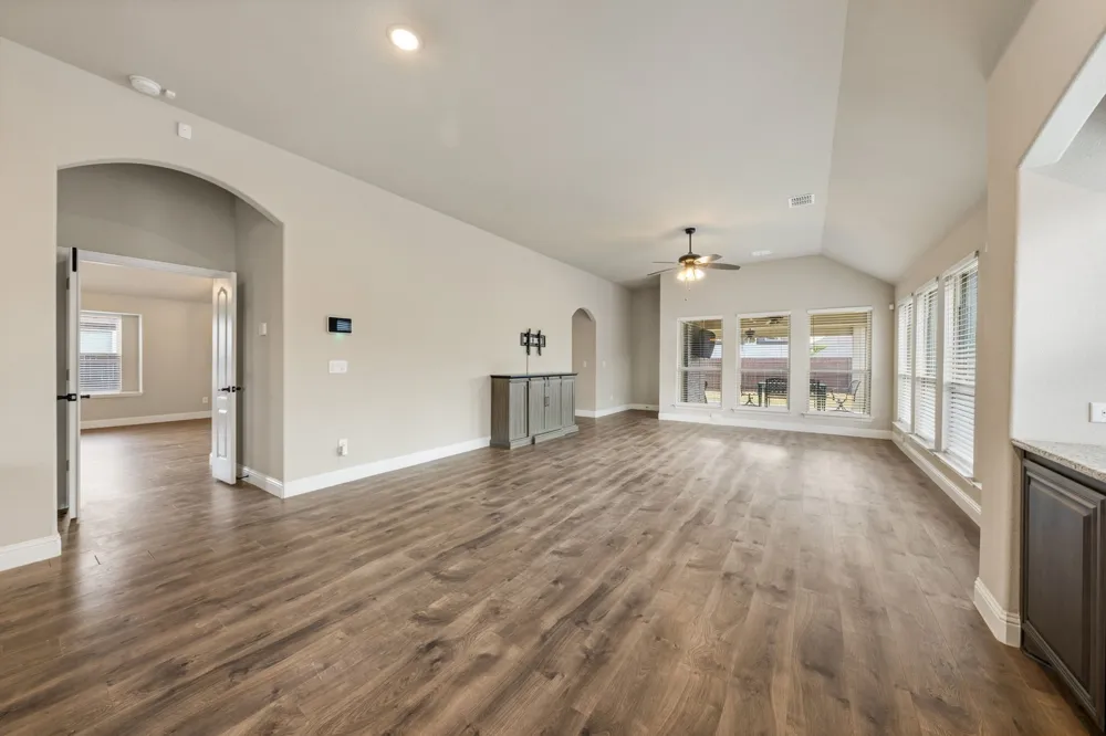 129 Sundance Circle Waxahachie, TX 75165