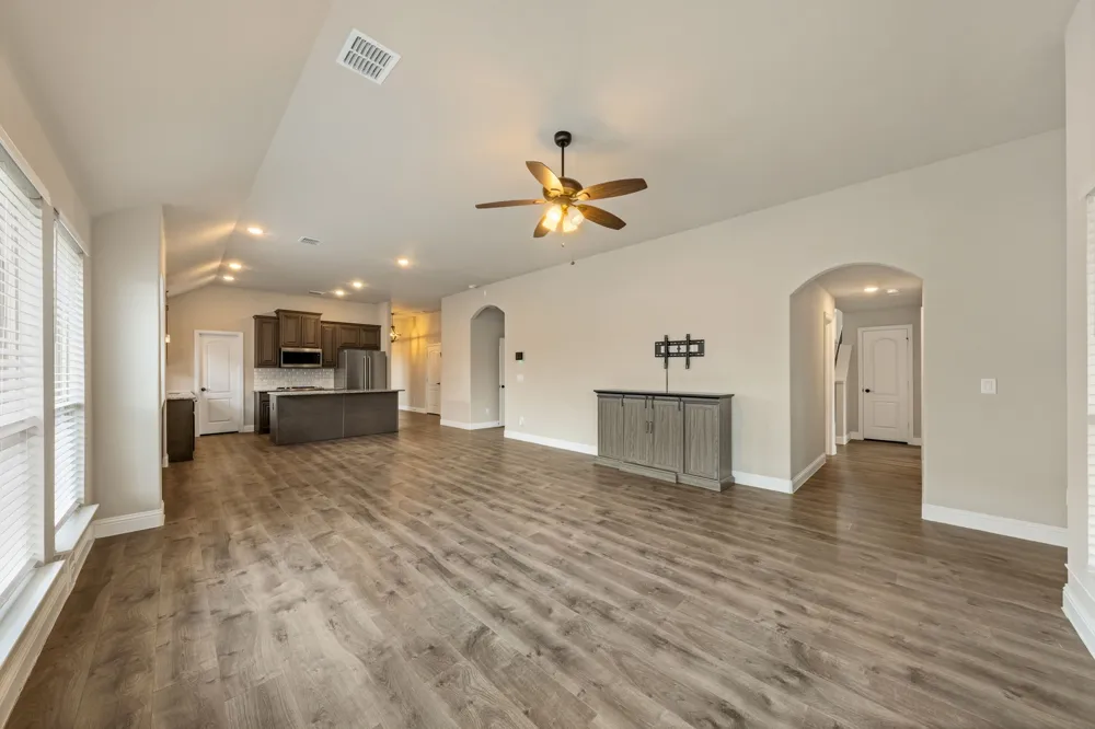 129 Sundance Circle Waxahachie, TX 75165