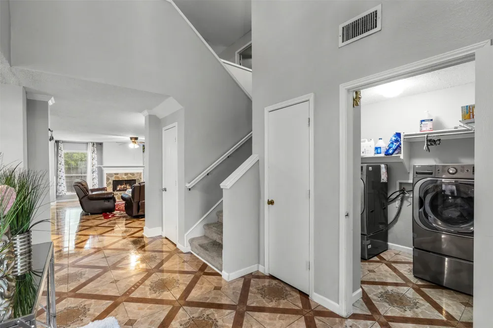 3332 Raleigh Drive Fort Worth, TX 76123