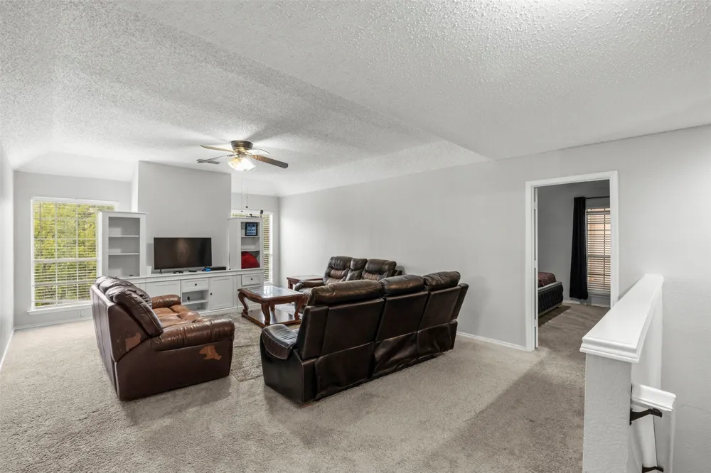 3332 Raleigh Drive Fort Worth, TX 76123