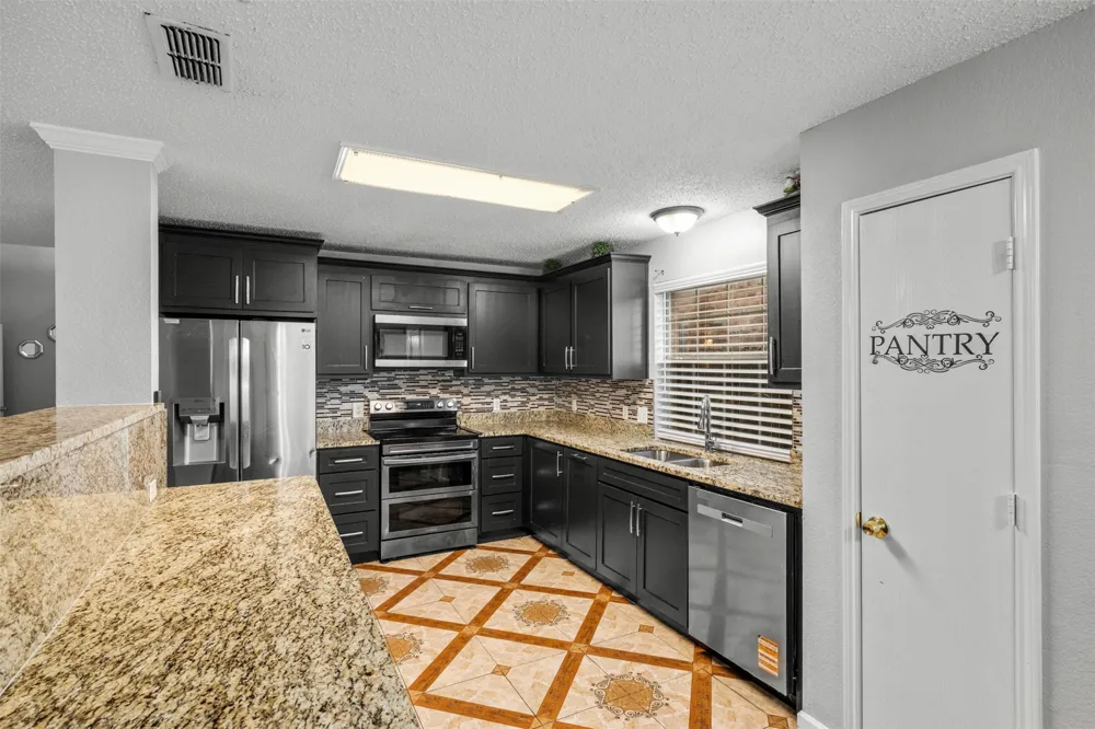 3332 Raleigh Drive Fort Worth, TX 76123