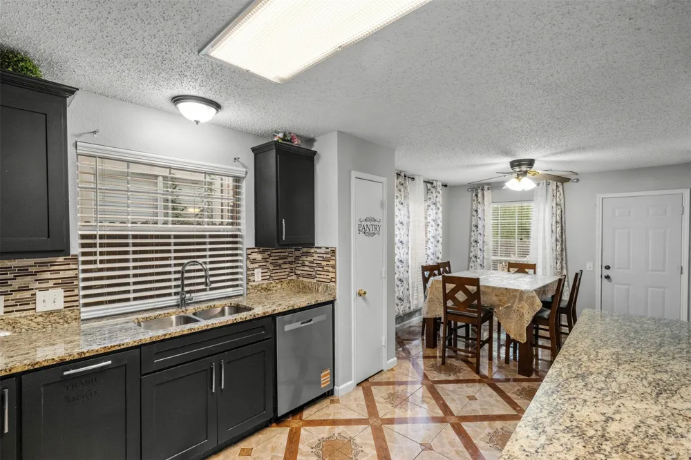 3332 Raleigh Drive Fort Worth, TX 76123