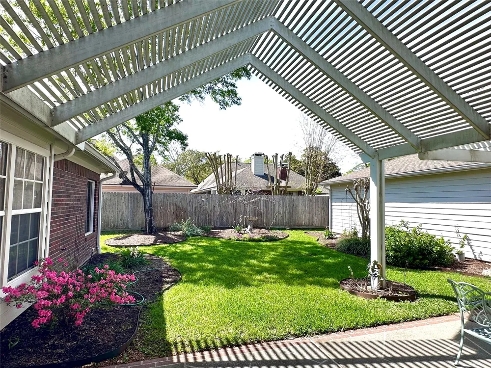 16319 Hazy Pines Court Pasadena, TX 77059