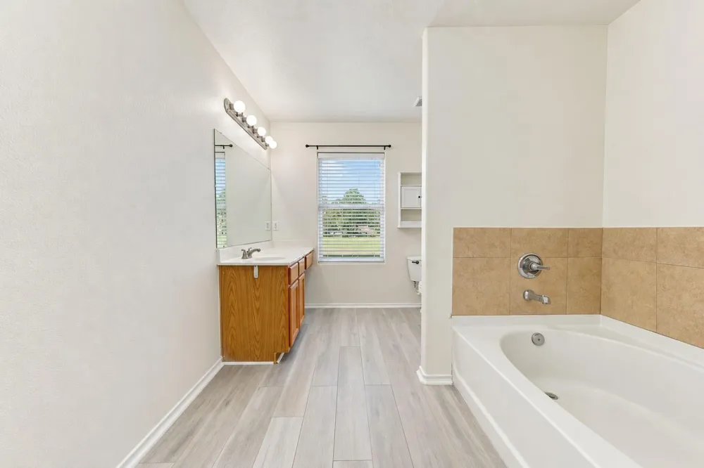 16755 Thrasher Drive Conroe, TX 77385