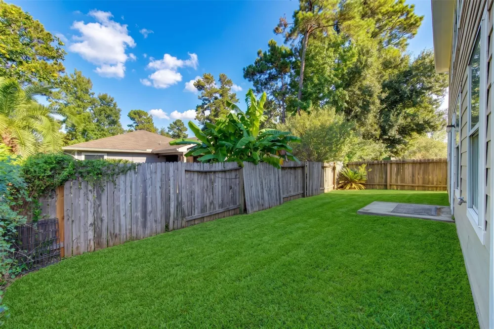 16755 Thrasher Drive Conroe, TX 77385