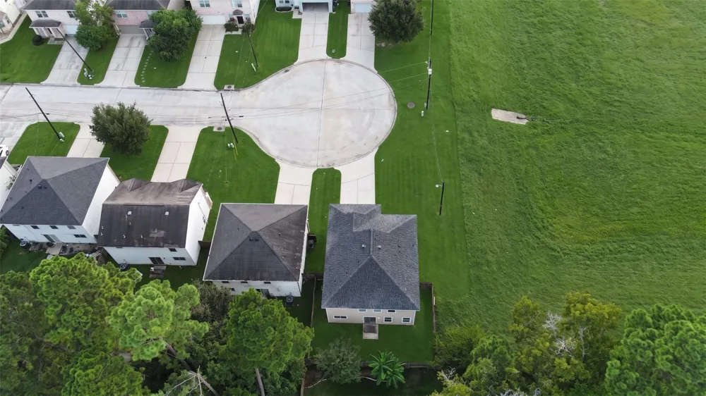 16755 Thrasher Drive Conroe, TX 77385