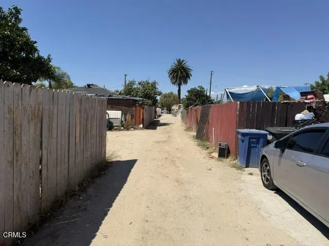 2462 Balboa Street Oxnard, CA 93036