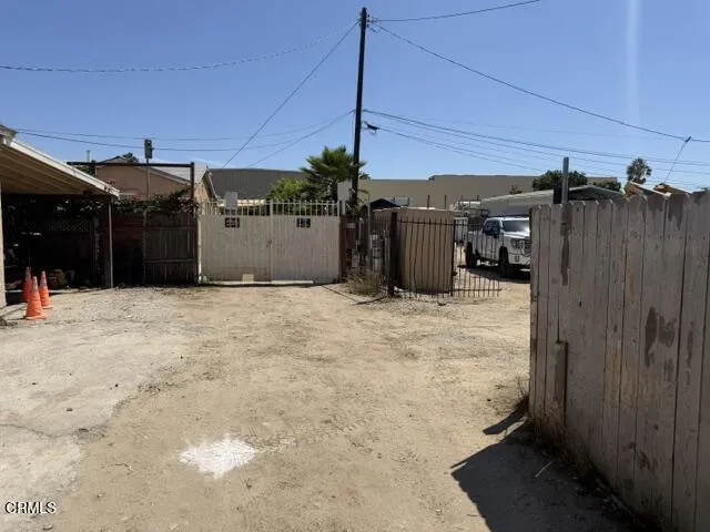 2462 Balboa Street Oxnard, CA 93036