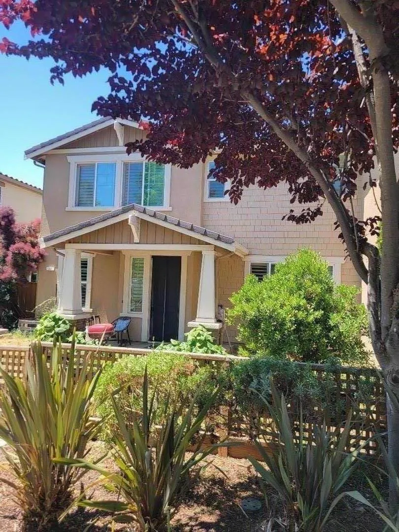 23 Tilton Avenue Morgan Hill, CA 95037