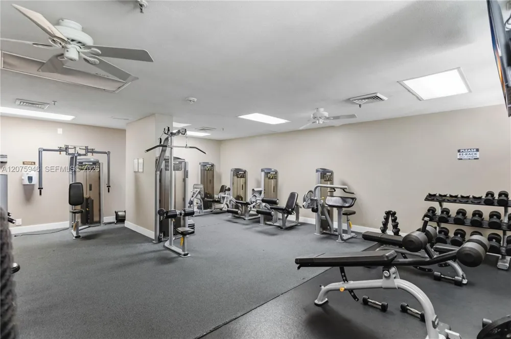 520 Brickell Key Dr #A1902 Miami, FL 33131