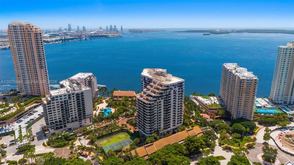 520 Brickell Key Dr #A1902 Miami, FL 33131
