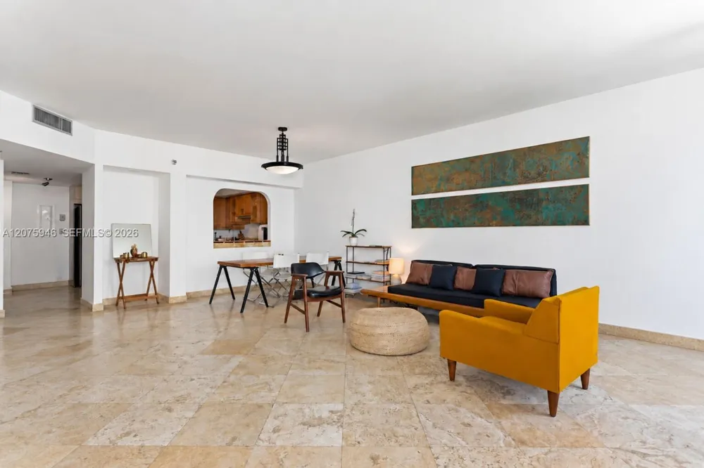 520 Brickell Key Dr #A1902 Miami, FL 33131