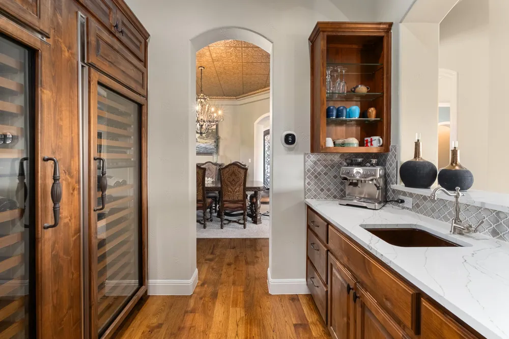 16005 Chateau Avenue Austin, TX 78734