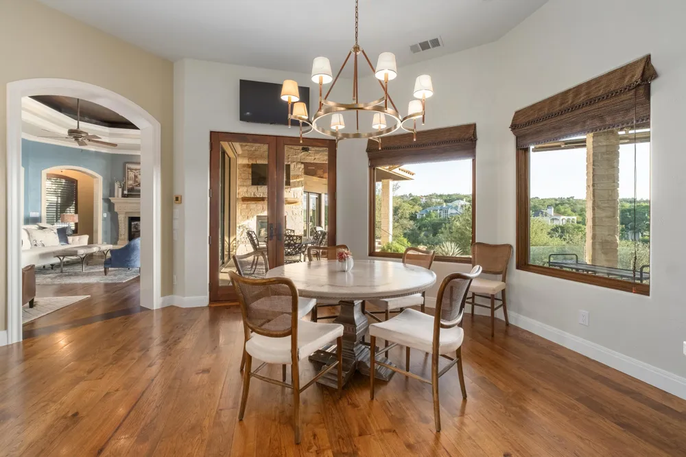 16005 Chateau Avenue Austin, TX 78734