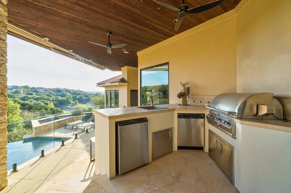 16005 Chateau Avenue Austin, TX 78734