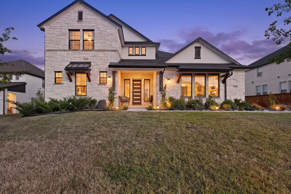 1212 Olive Drive Mansfield, TX 76063