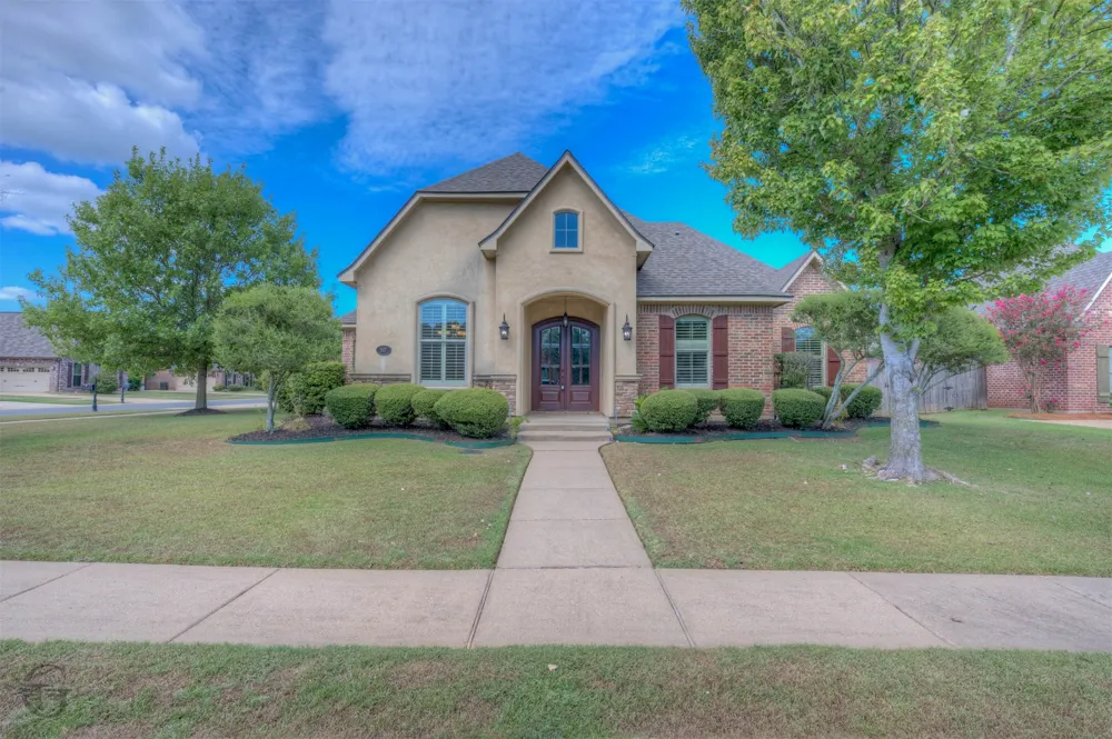 517 Tupelo Drive Bossier City, LA 71111