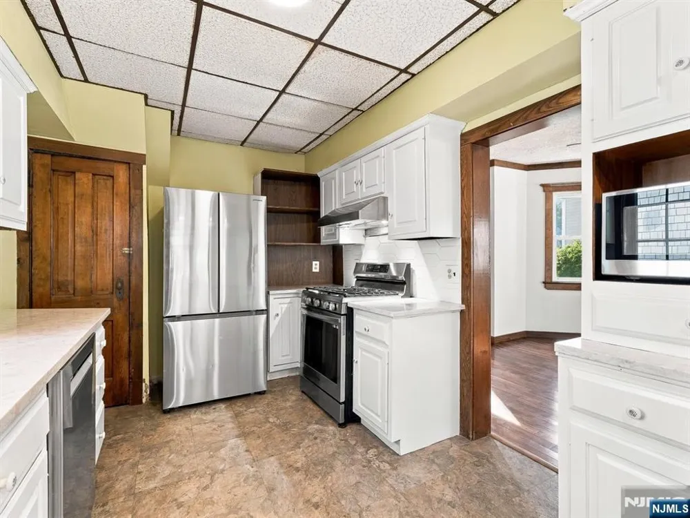 63 Washington Avenue Maywood, NJ 07607