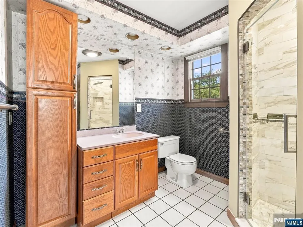 63 Washington Avenue Maywood, NJ 07607