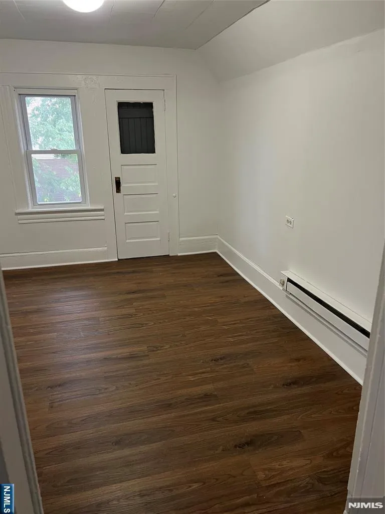12 Quincy Street 4 Passaic, NJ 07055
