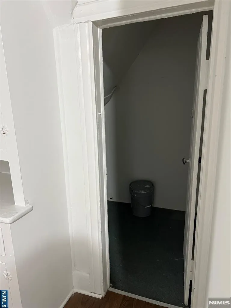 12 Quincy Street 4 Passaic, NJ 07055