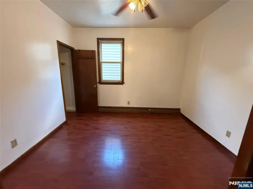 207 Manor Avenue 2 Harrison, NJ 07029