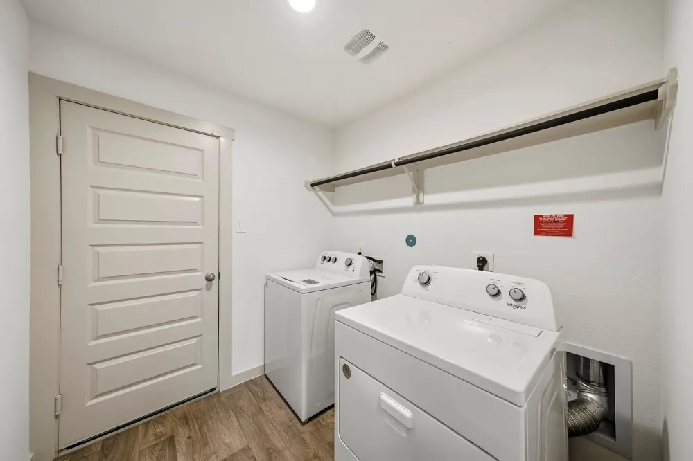 6827 Dell Vista Drive Rosenberg, TX 77469