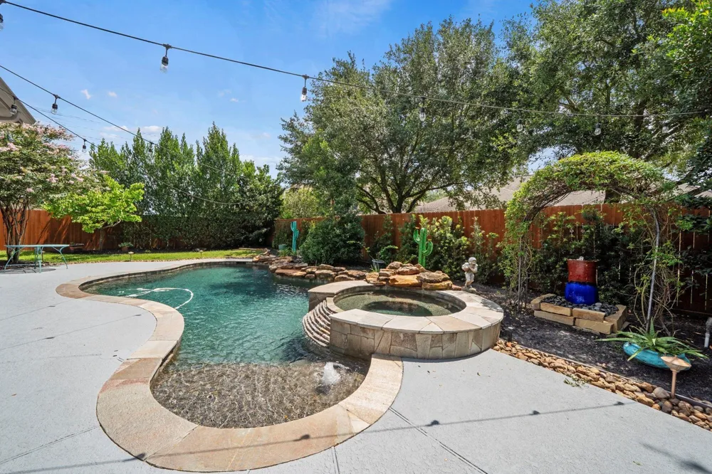 9302 Brady Branch Lane Cypress, TX 77433
