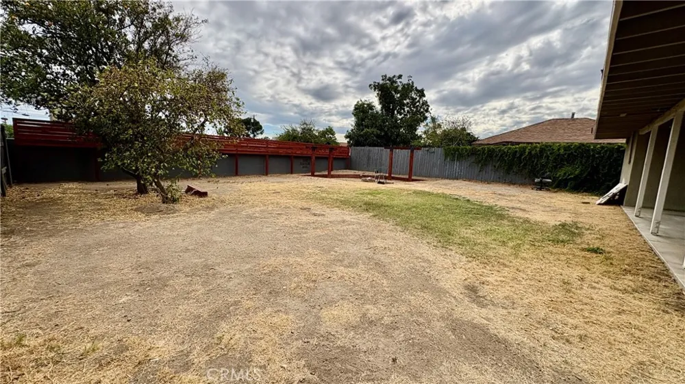 728 Herberts Colton, CA 92324