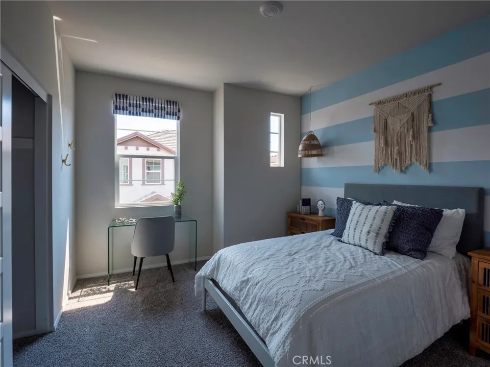 40467 Birchfield Temecula, CA 92591