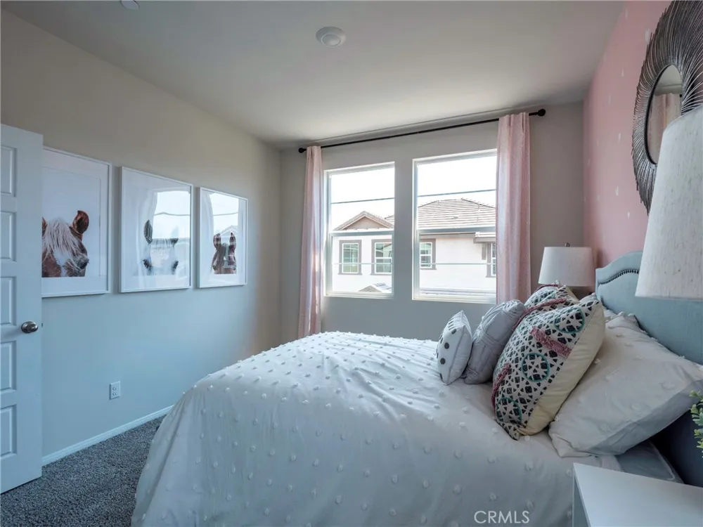 40467 Birchfield Temecula, CA 92591