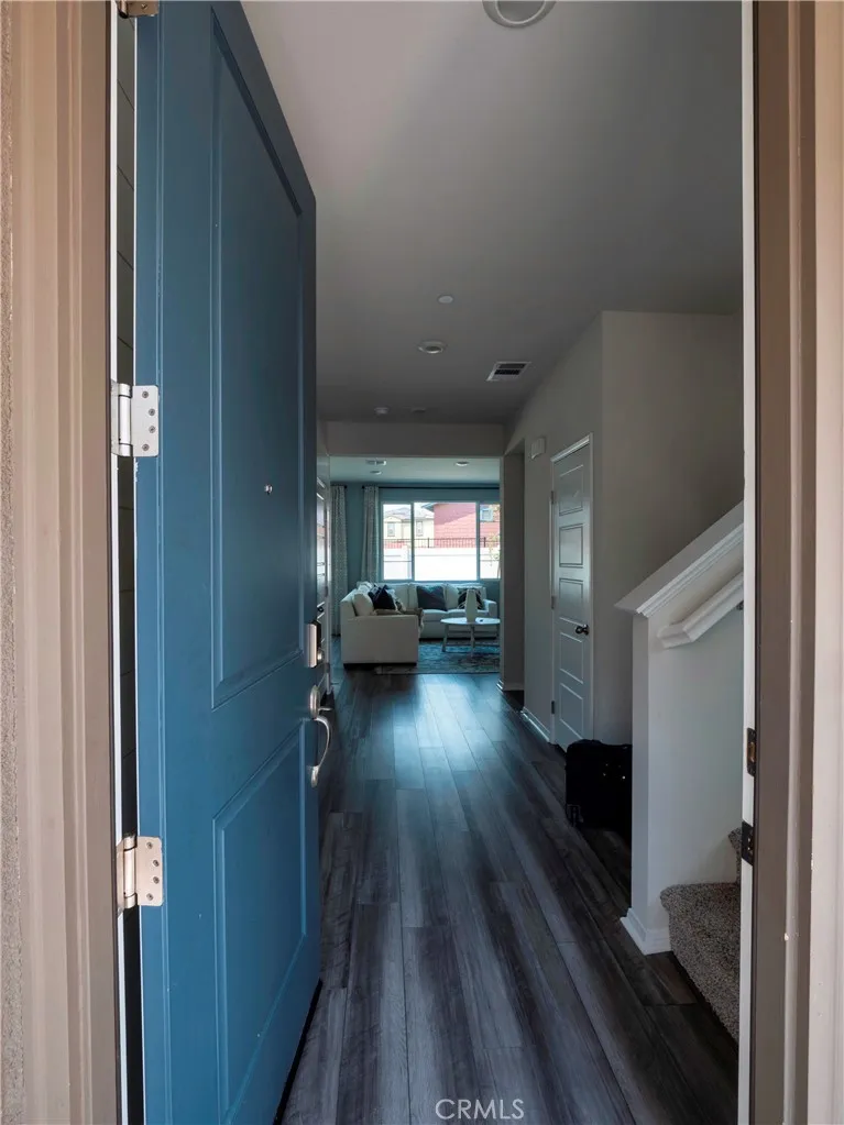 40467 Birchfield Temecula, CA 92591