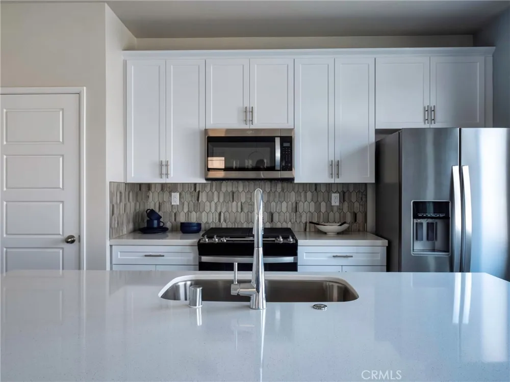 40467 Birchfield Temecula, CA 92591