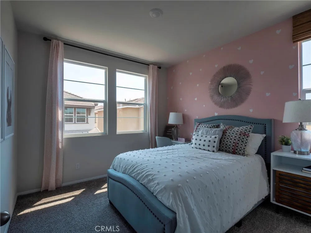 40467 Birchfield Temecula, CA 92591