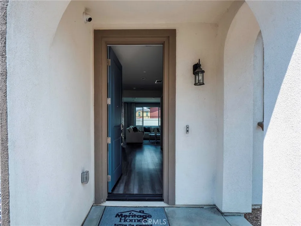40467 Birchfield Temecula, CA 92591