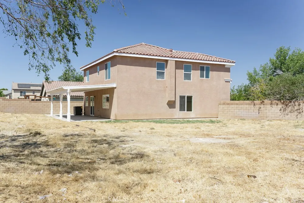 1818 Linda Vista Avenue Lancaster, CA 93535