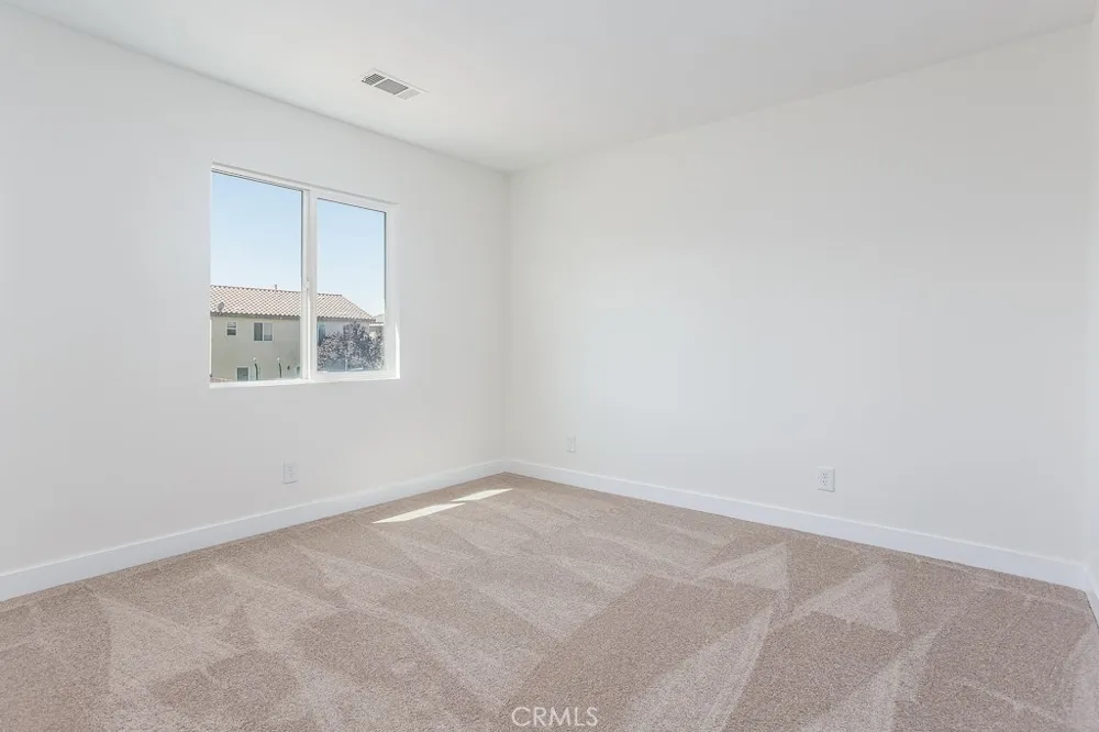 1818 Linda Vista Avenue Lancaster, CA 93535