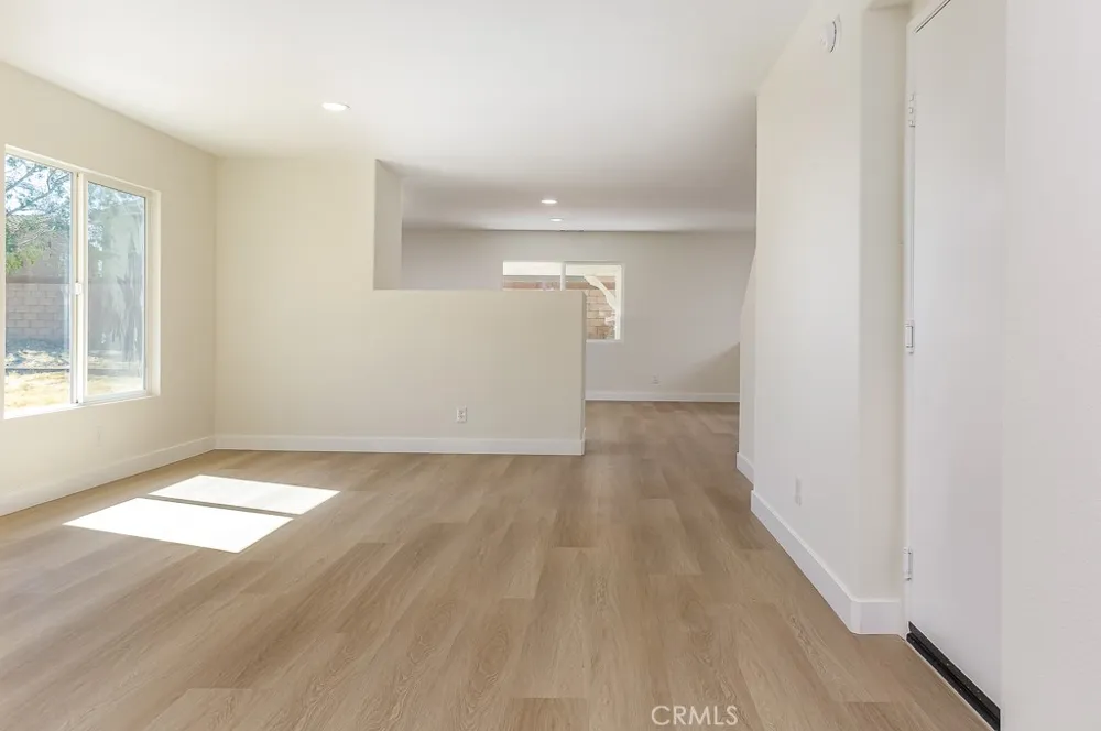 1818 Linda Vista Avenue Lancaster, CA 93535