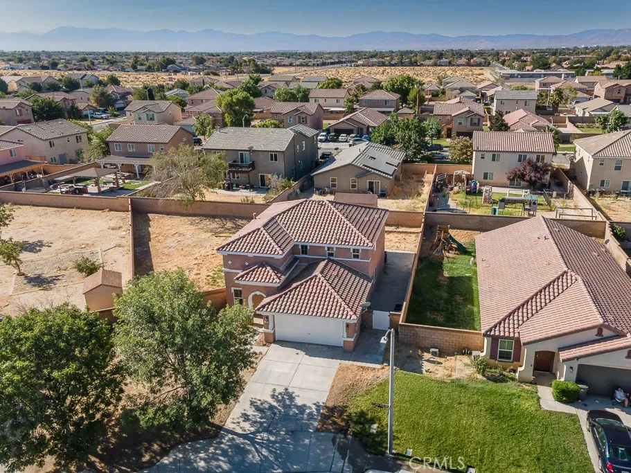 1818 Linda Vista Avenue Lancaster, CA 93535