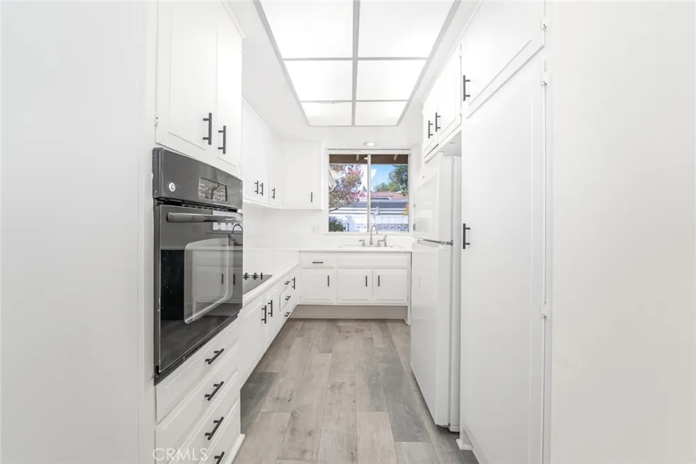 388 Avenida Castilla #B Laguna Woods, CA 92637