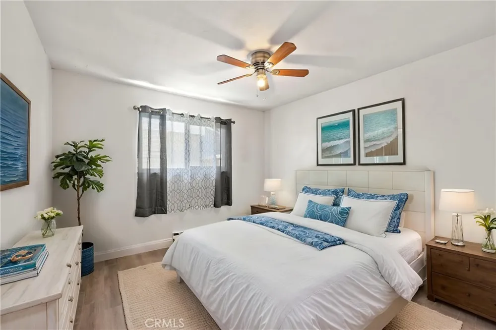9741 Cornwall Drive Huntington Beach, CA 92646