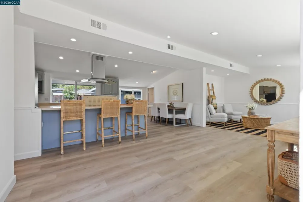 3355 Bennett Way Concord, CA 94519