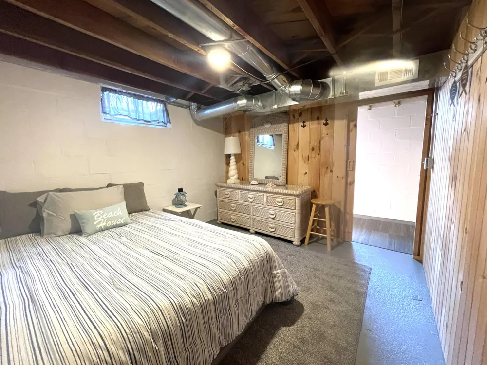 8169 W Pq Avenue Kalamazoo, MI 49009