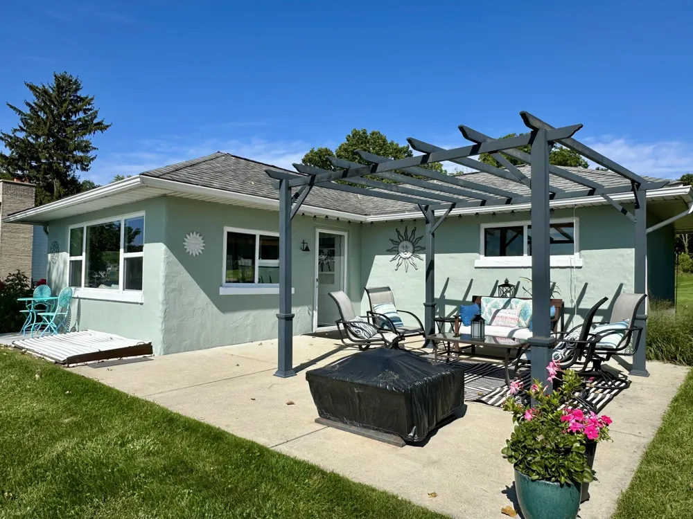 8169 W Pq Avenue Kalamazoo, MI 49009