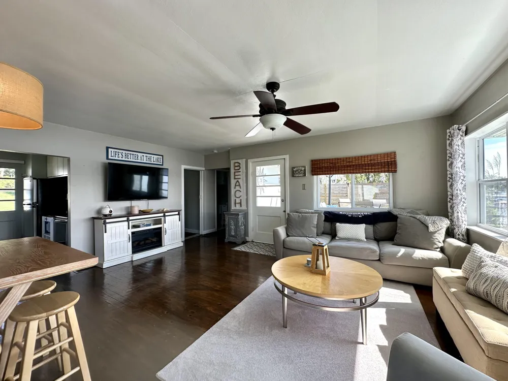 8169 W Pq Avenue Kalamazoo, MI 49009