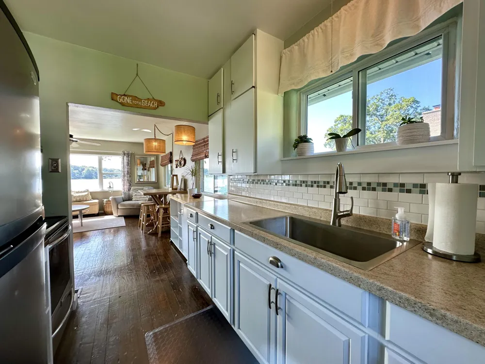 8169 W Pq Avenue Kalamazoo, MI 49009
