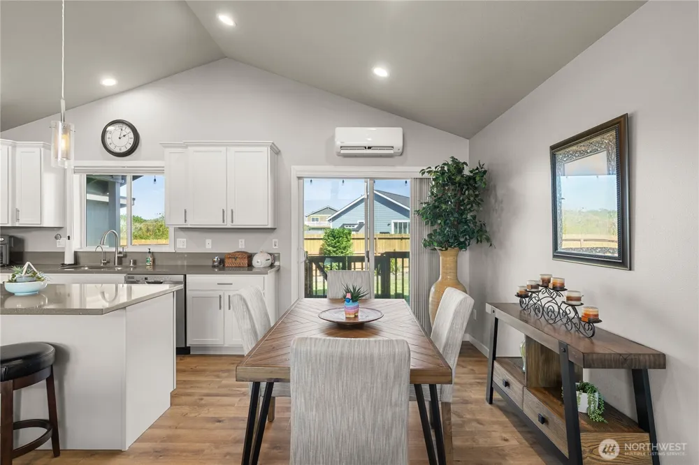 1252 Storm King Avenue SW Ocean Shores, WA 98569