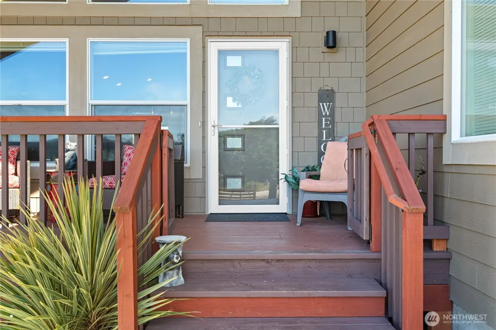 1252 Storm King Avenue SW Ocean Shores, WA 98569